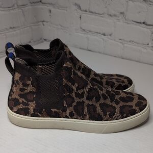 Rothy's Chelsea Wildcat Pull On Boots